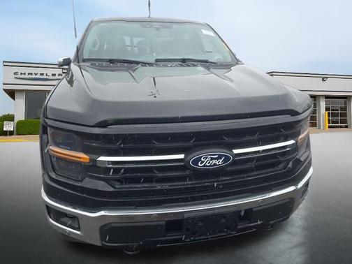 Agate Black Metallic 2024 Ford F-150 XLT