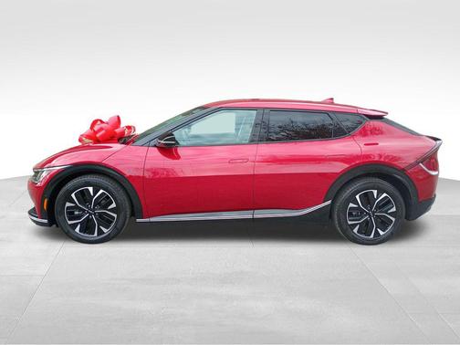 2023 Kia EV6 Wind