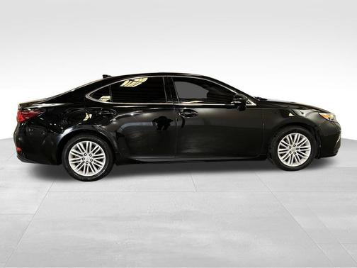 2017 Lexus ES 350 Base