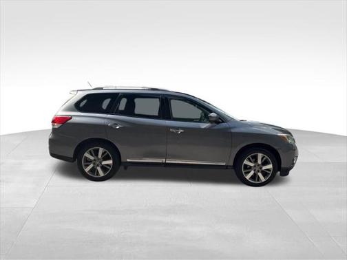 2015 Nissan Pathfinder Platinum