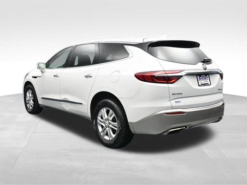 White Frost Tricoat 2018 Buick Enclave Essence