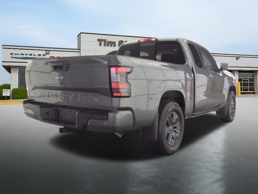 Gun Metallic 2025 Nissan Frontier SV