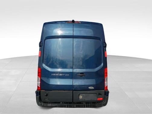 2015 Ford Transit-250 Base