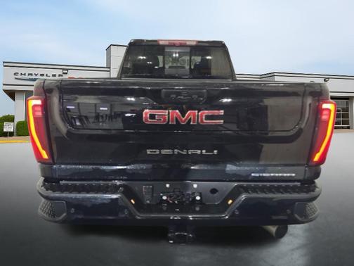 2024 GMC Sierra 2500 Denali