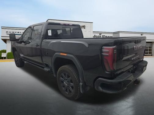 Onyx Black 2024 GMC Sierra 2500 AT4