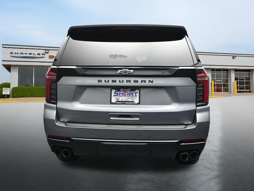 Sterling Gray Metallic 2025 Chevrolet Suburban 4WD Z71