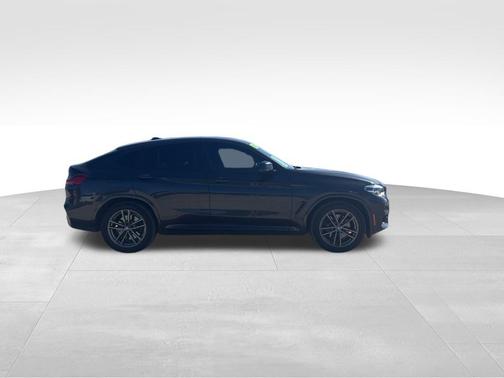 2021 BMW X4 M40i