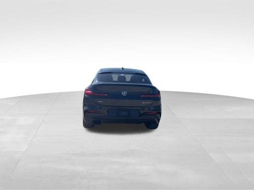 2021 BMW X4 M40i