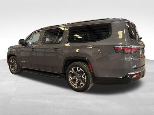 Baltic Gray Metallic Clearcoat 2024 Jeep Wagoneer L Series III 4x4