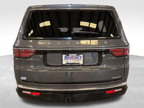 Baltic Gray Metallic Clearcoat 2024 Jeep Wagoneer L Series III 4x4