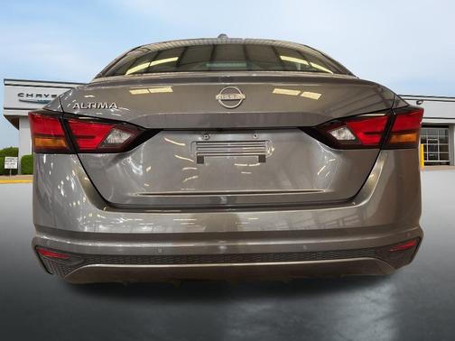 Gun Metallic 2025 Nissan Altima 2.5 SV