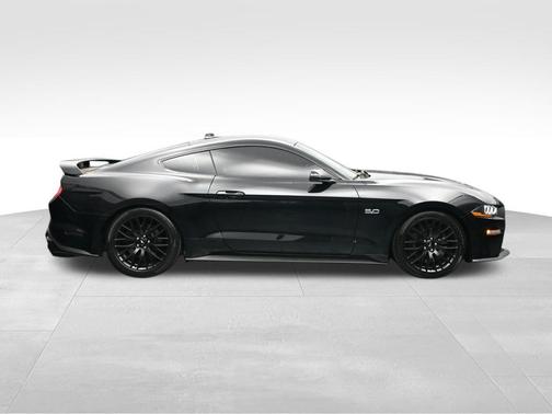 Shadow Black 2022 Ford Mustang GT