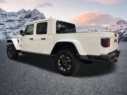 Bright White Clearcoat 2026 Jeep Gladiator Rubicon