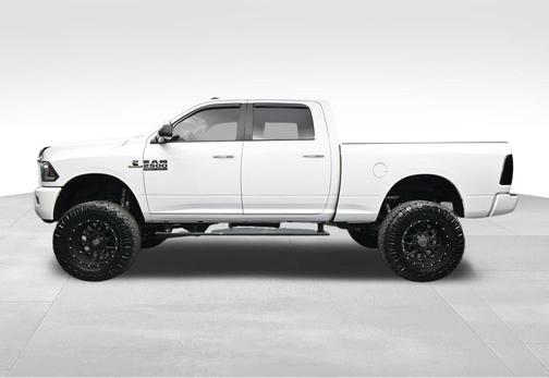 Bright White Clearcoat 2017 RAM 2500 Big Horn Crew Cab 4x4 6'4' Box