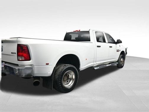 Bright White Clearcoat 2014 RAM 3500 Tradesman