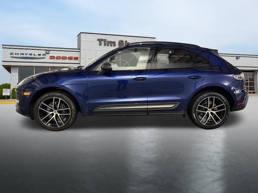 2024 Porsche Macan T