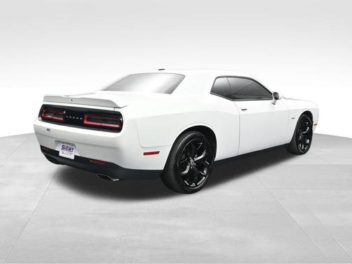 White Knuckle Clearcoat 2018 Dodge Challenger R/T