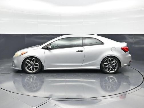 Silky Silver 2016 Kia Forte Koup SX