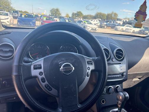 2012 Nissan Rogue S
