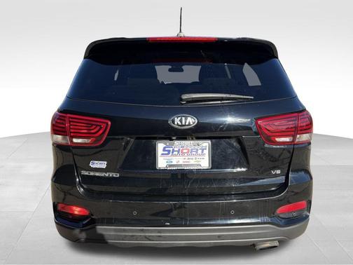2019 Kia Sorento S
