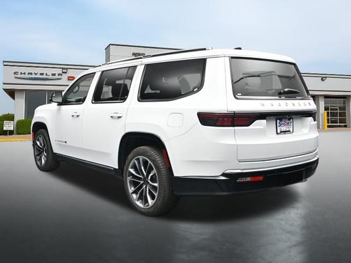 Bright White Clearcoat 2025 Jeep Wagoneer Series III 4x4