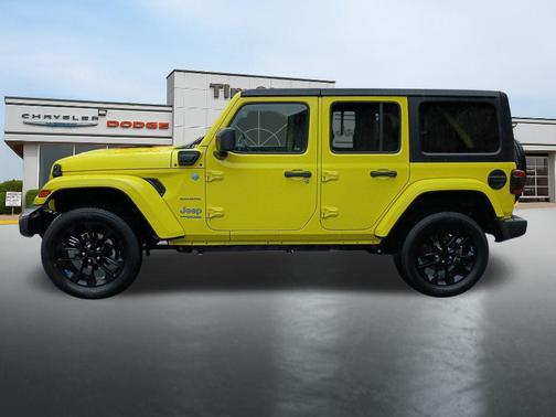 2022 Jeep Wrangler Unlimited 4xe Sahara