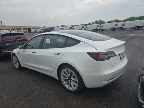 2023 Tesla Model 3 Base