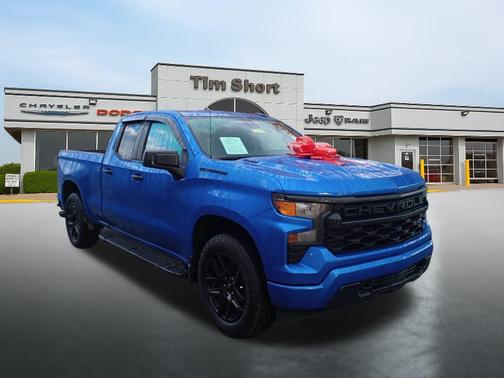 2025 Chevrolet Silverado 1500 Custom