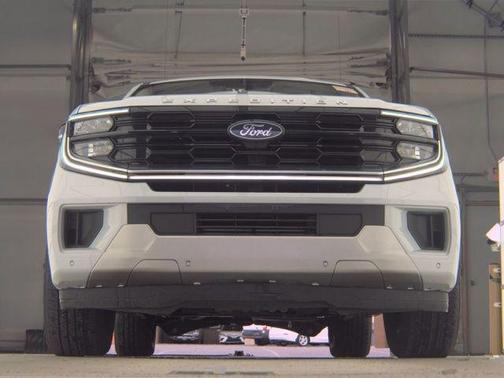 Silver Metallic 2025 Ford Expedition Platinum