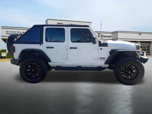2020 Jeep Wrangler Unlimited Sahara