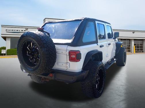 2020 Jeep Wrangler Unlimited Sahara