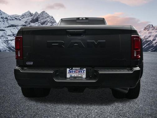 Granite Crystal Metallic Clearcoat 2027 RAM 3500 Laramie