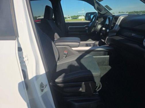 Bright White Clearcoat 2023 RAM 1500 Big Horn/Lone Star
