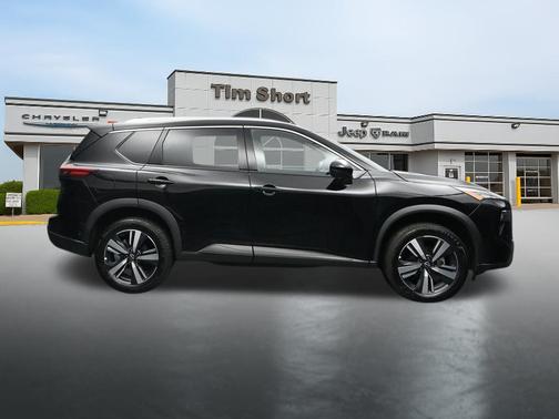 Super Black 2026 Nissan Rogue SL