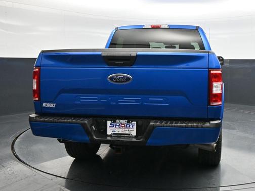 Velocity Blue Metallic 2020 Ford F-150 XLT