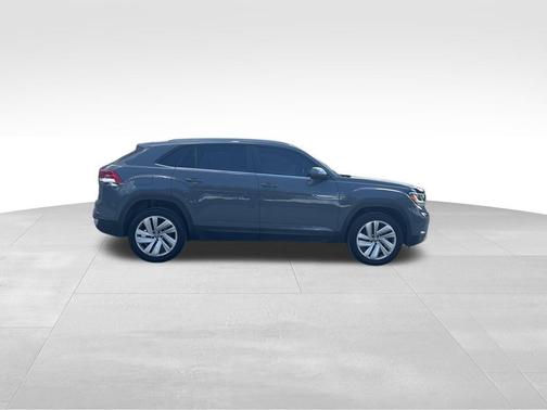 2021 Volkswagen Atlas Cross Sport 2.0T SE w/Technology