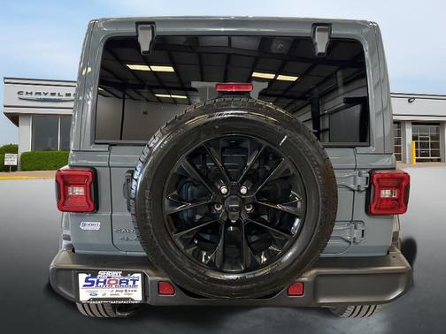 Anvil Clearcoat 2025 Jeep Wrangler 4xe Sahara