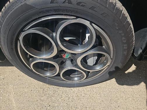 2024 Alfa Romeo Tonale Ti EAWD