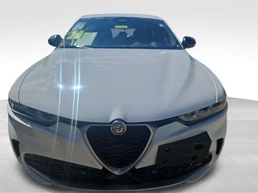 Alfa White 2024 Alfa Romeo Tonale Ti EAWD