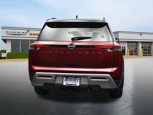 Scarlet Ember Tintcoat/Super Black 2024 Nissan Pathfinder Platinum 4WD