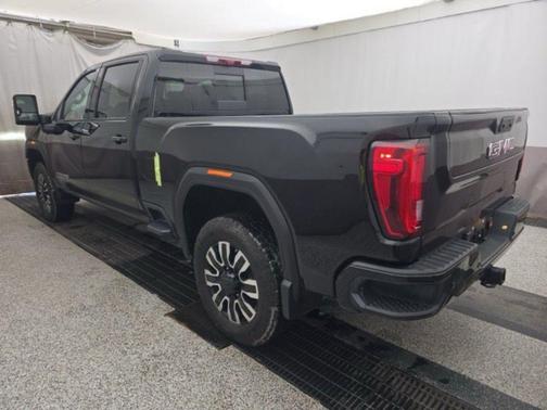 2022 GMC Sierra 2500 AT4