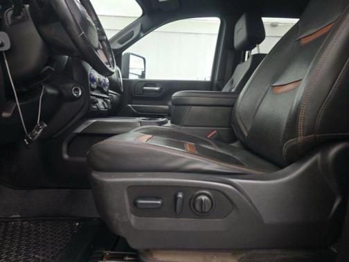 2022 GMC Sierra 2500 AT4