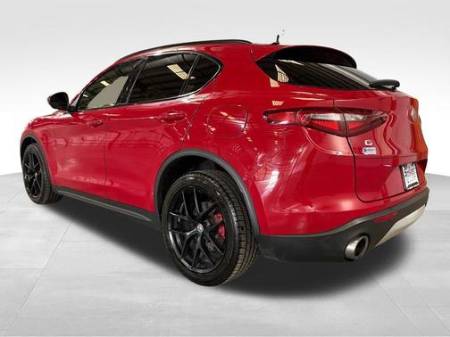 2018 Alfa Romeo Stelvio Ti Sport