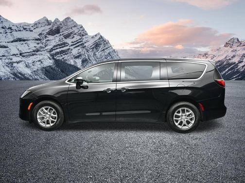 Diamond Black Crystal Pearlcoat 2027 Chrysler Pacifica L