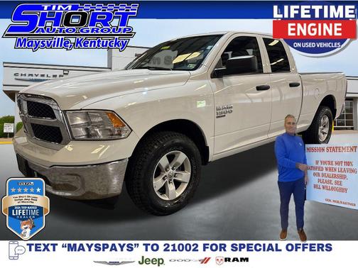 Bright White Clearcoat 2024 RAM 1500 Classic SLT