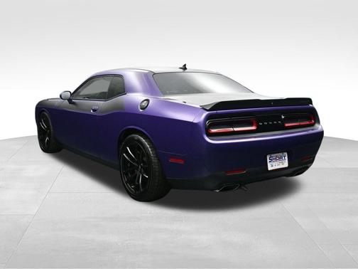 Plum Crazy Pearlcoat 2019 Dodge Challenger R/T Scat Pack