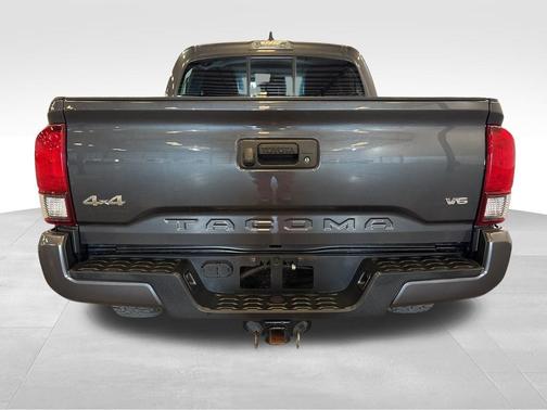 2020 Toyota Tacoma SR