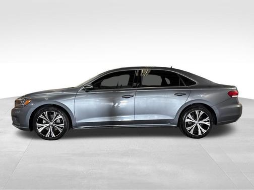2021 Volkswagen Passat 2.0T SE