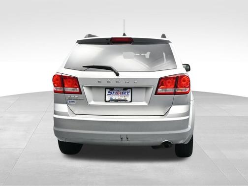 Bright Silver Metallic Clearcoat 2014 Dodge Journey SE