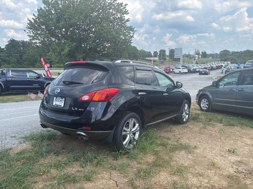 2009 Nissan Murano LE